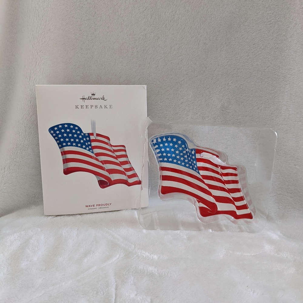 NEW HALLMARK KEEPSAKE Ornament "Wave Proudly"